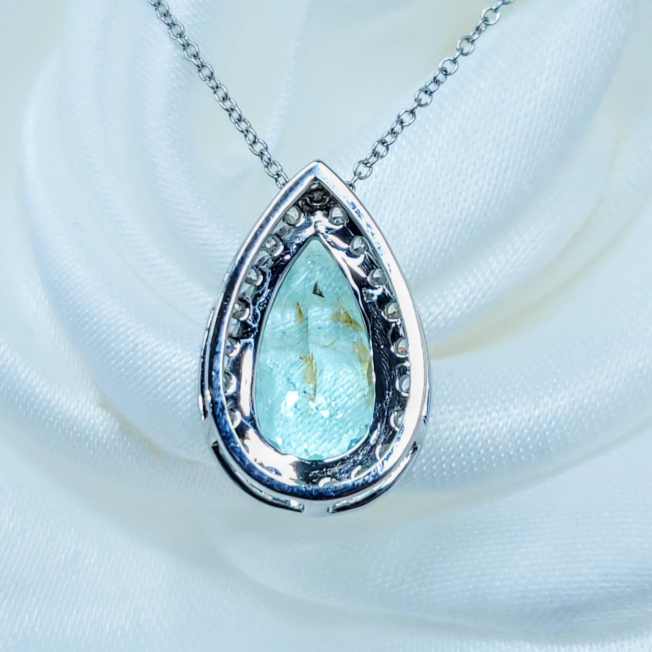 Paraiba e diamanti certificati IGI da 2,41 carati in oro bianco 18 carati in vendita 1