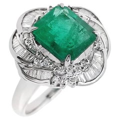 IGI Certified 2.43ct Natural Colombia Emerald 0.60ct Diamond Platinum Ring