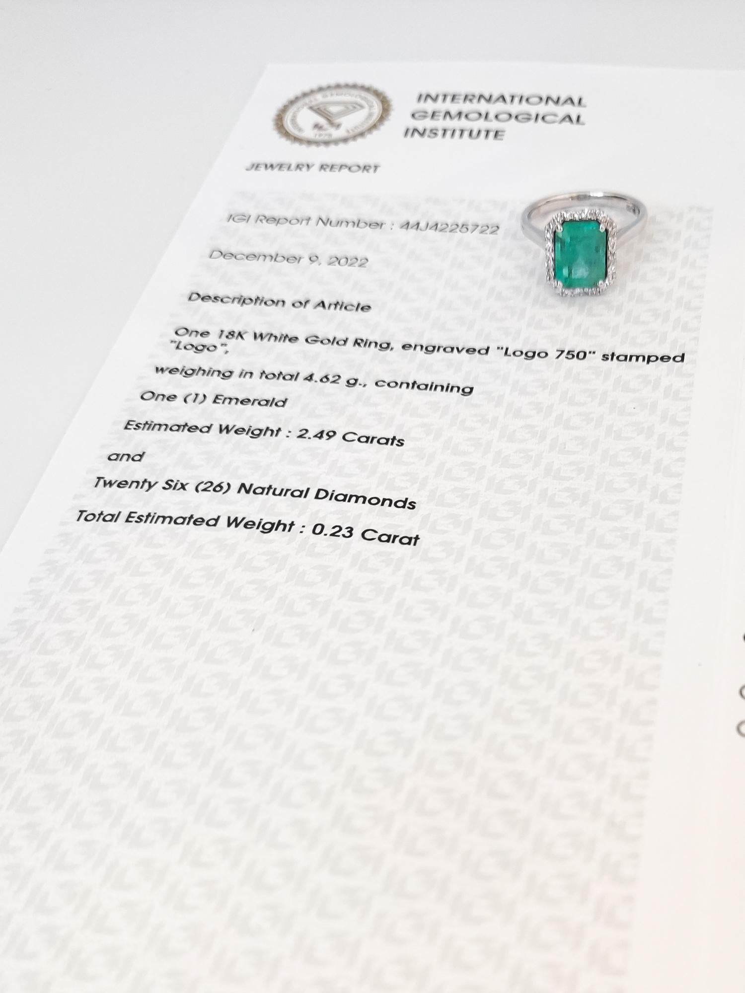 IGI Certified 2.49ct Natural Emerald 0.23 Natural Diamond 3
