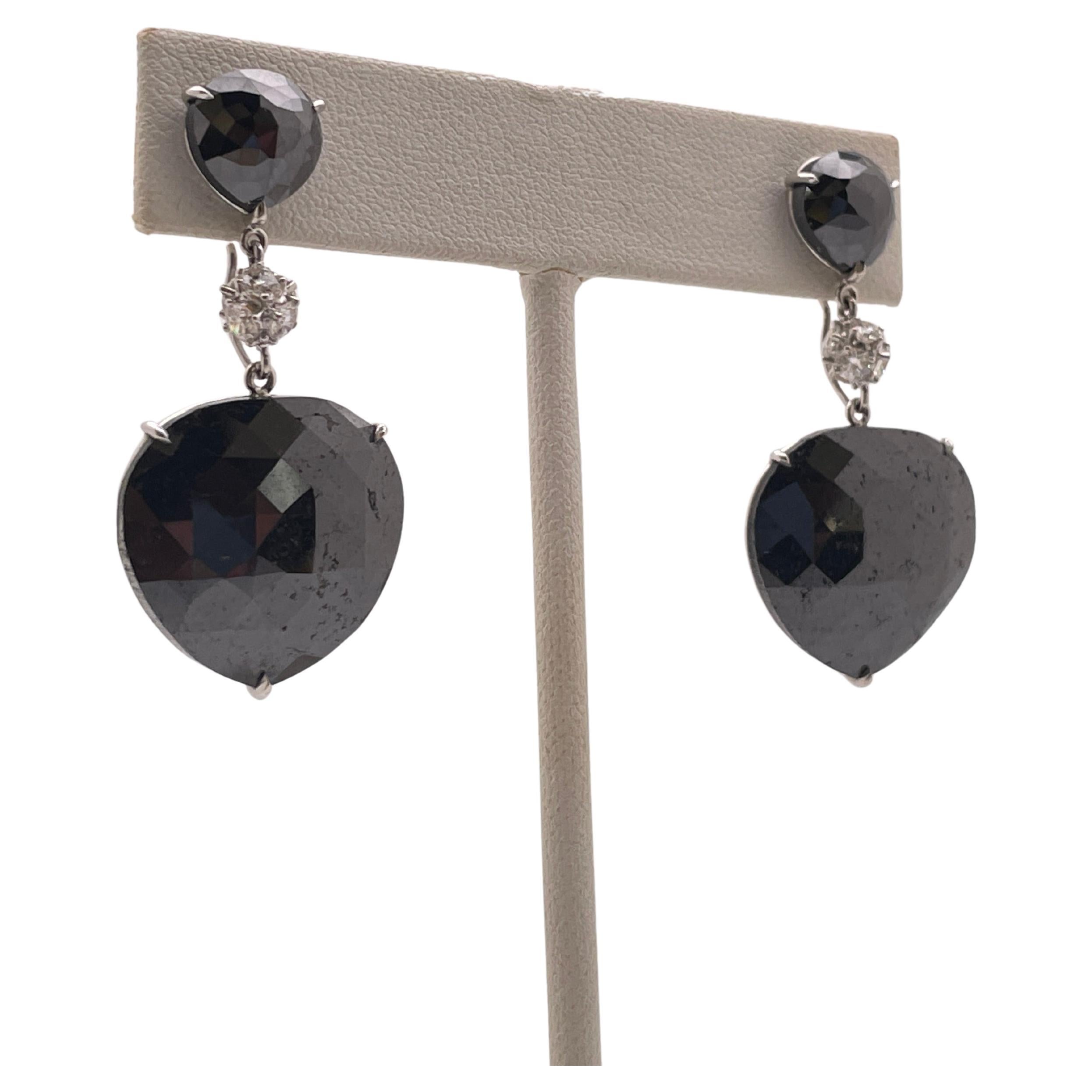 IGI-zertifizierte 25 CT natürliche schwarze Diamanten 18K Weißgold Tropfen Ohrringe im Angebot
