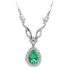 Collar de esmeralda colombiana de 2,51 ct y diamantes naturales de 0,76 ct con certificado IGI