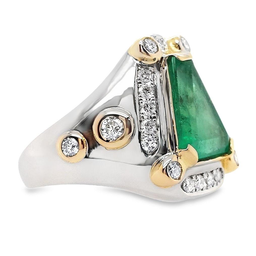 IGI Certified 2.62ct Colombia Emerald 0.58ct Natural Diamond Gold &Platinum Ring 2