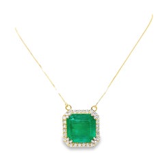IGI Certified 26.53ct Colombia Emerald and 1.40ct Natural Diamonds Gold Necklace
