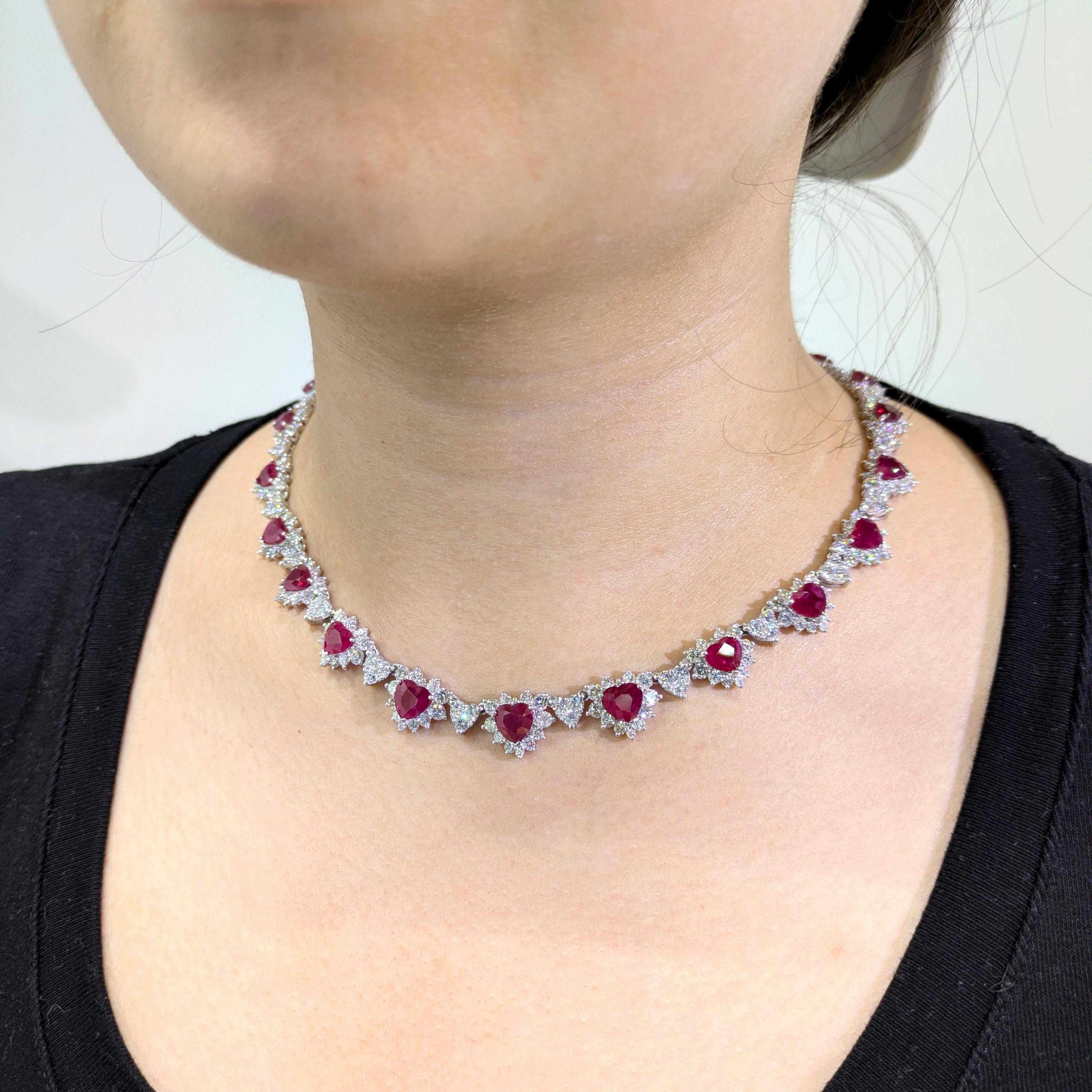 IGI Certified 26.58 Carat Burma Ruby & 18.85 Carat Diamond Necklace in 18K Gold For Sale 14