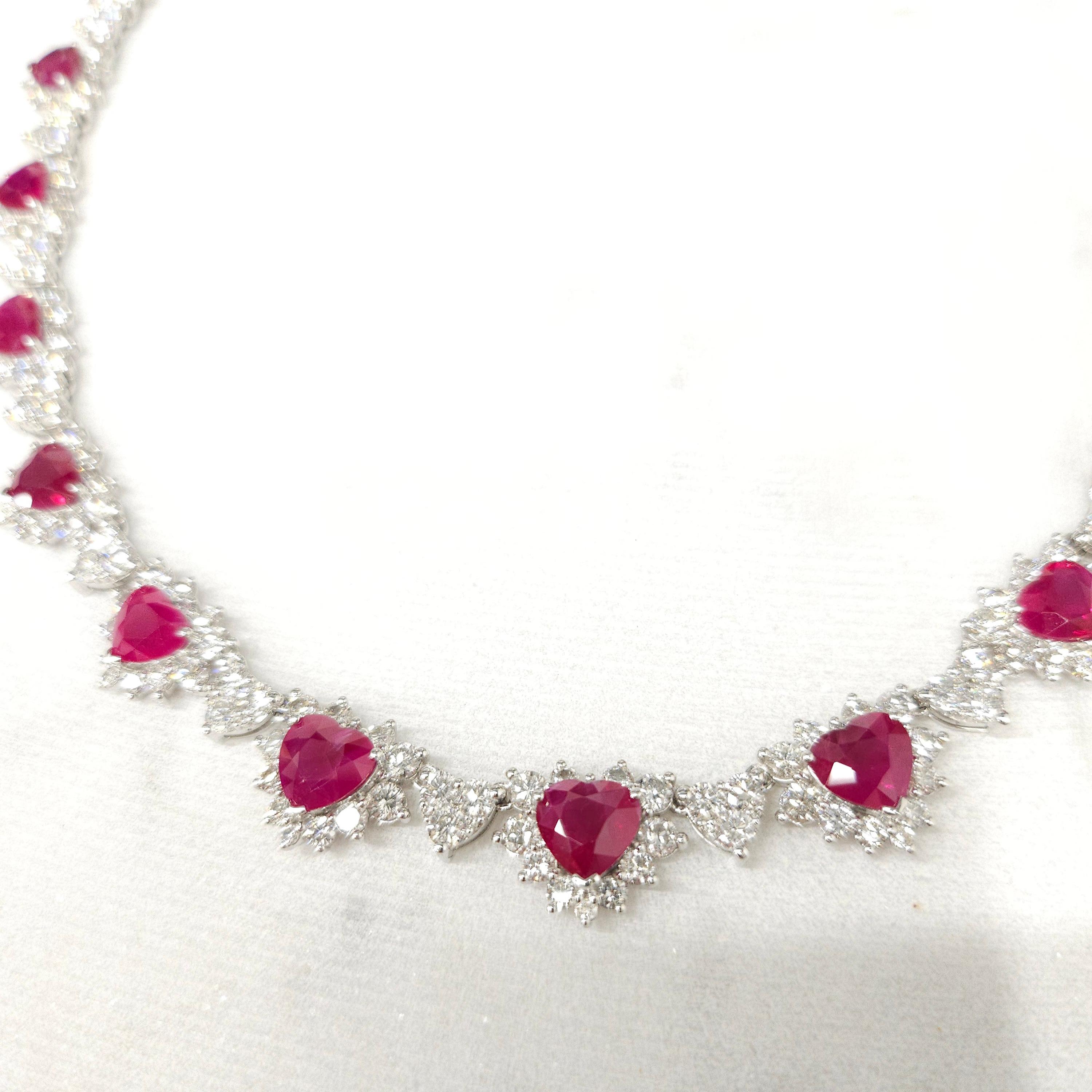 Modern IGI Certified 26.58 Carat Burma Ruby & 18.85 Carat Diamond Necklace in 18K Gold For Sale