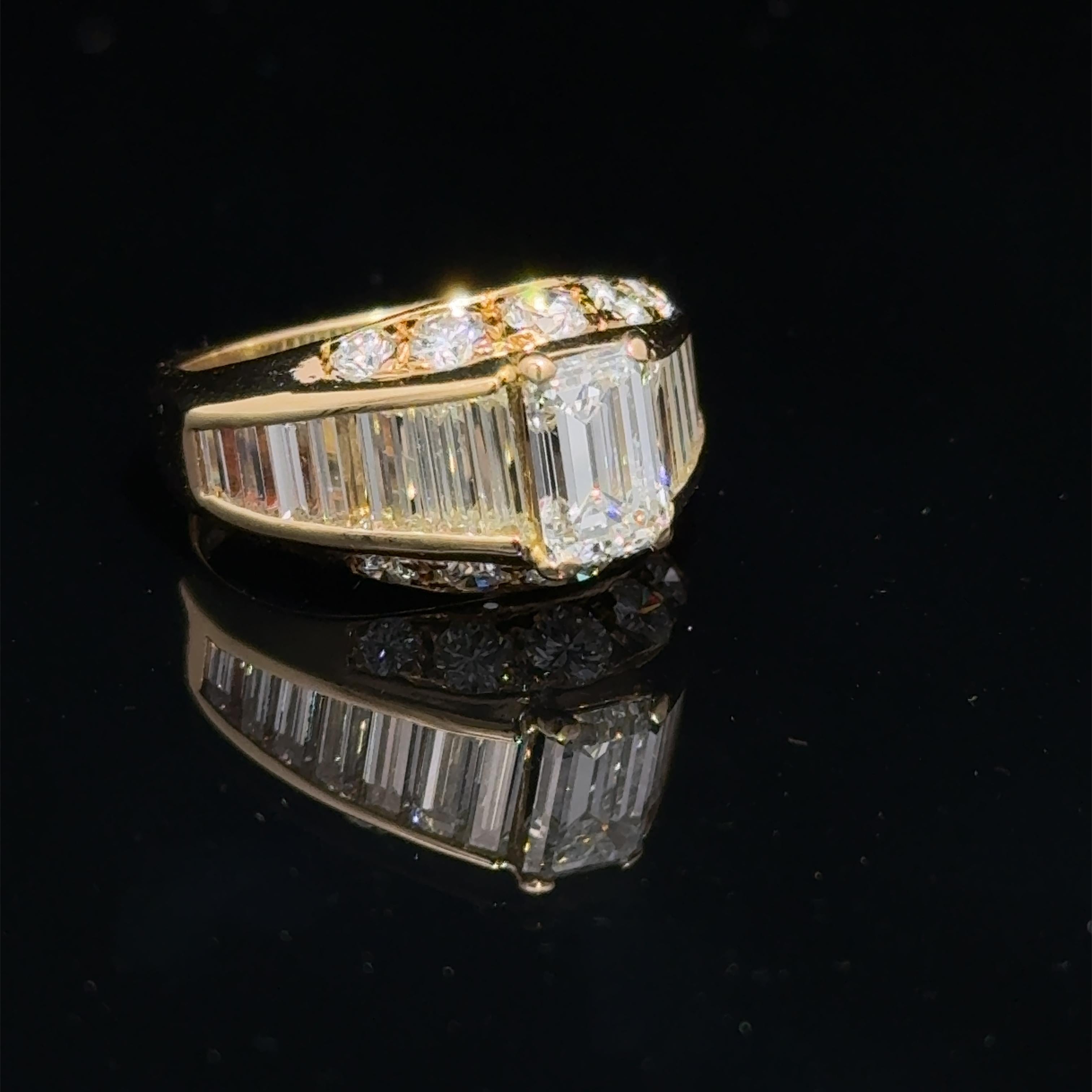 IGI-zertifizierter Ring mit 2,70 Karat natürlichen weißen Diamanten um 1980 8