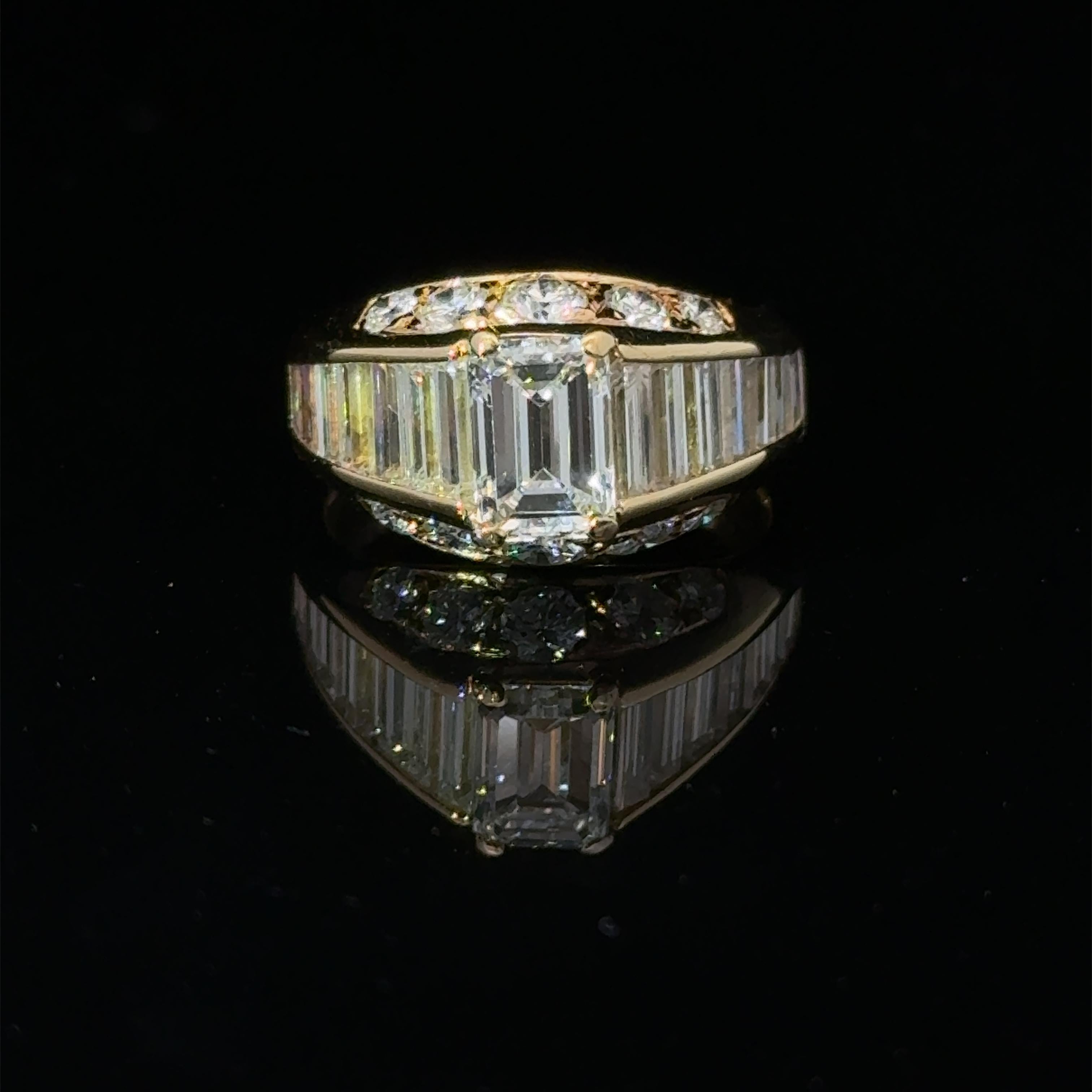 IGI-zertifizierter Ring mit 2,70 Karat natürlichen weißen Diamanten um 1980 2