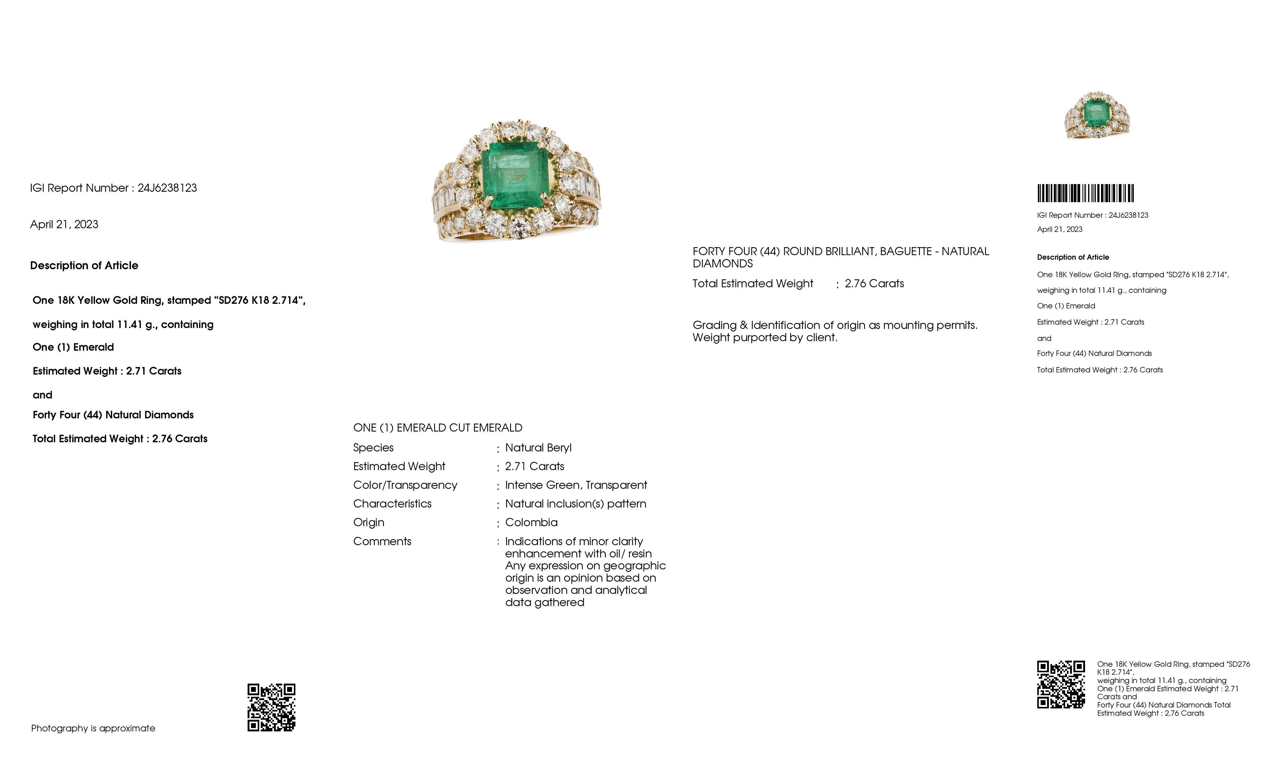 IGI Certified 2.71ct Colombia Emerald 2.76ct Diamonds 18K Yellow Gold Ring For Sale 2
