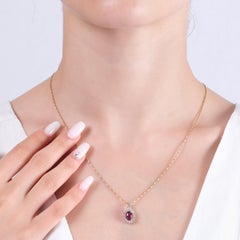 Collier avec pendentif en rubis naturel et diamants certifié IGI, de 2,8 carats, en or 14 carats