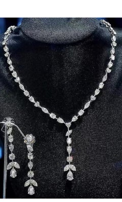 IGI Certified 28.00 Ct Mixed Shape Diamonds Parure