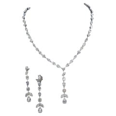 IGI Certified 28.00 Ct Mixed Shape Diamonds Parure