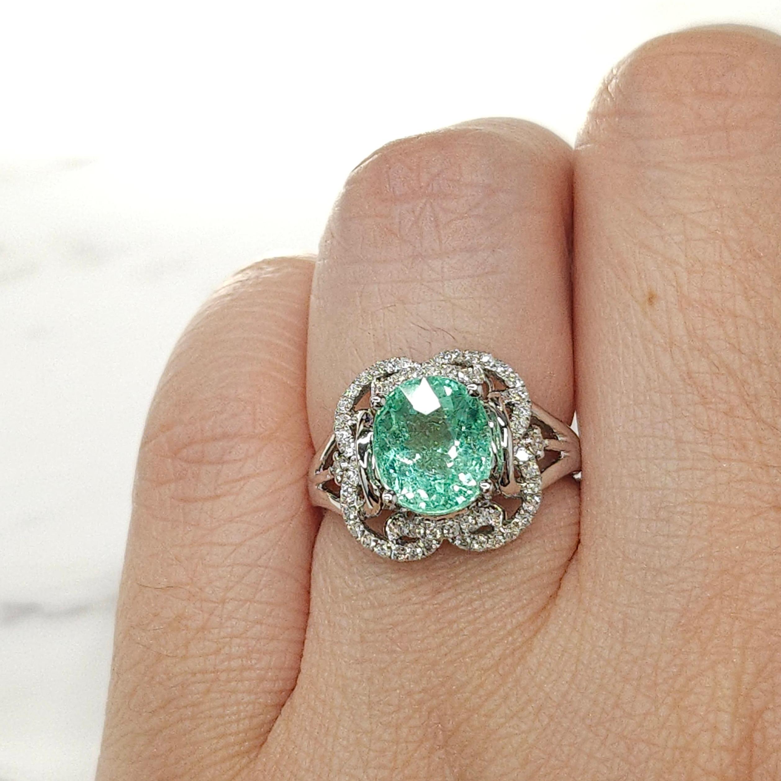 IGI Certified 2.81 Carat Paraiba & Diamond Ring in 18K White Gold In New Condition For Sale In KOWLOON, HK