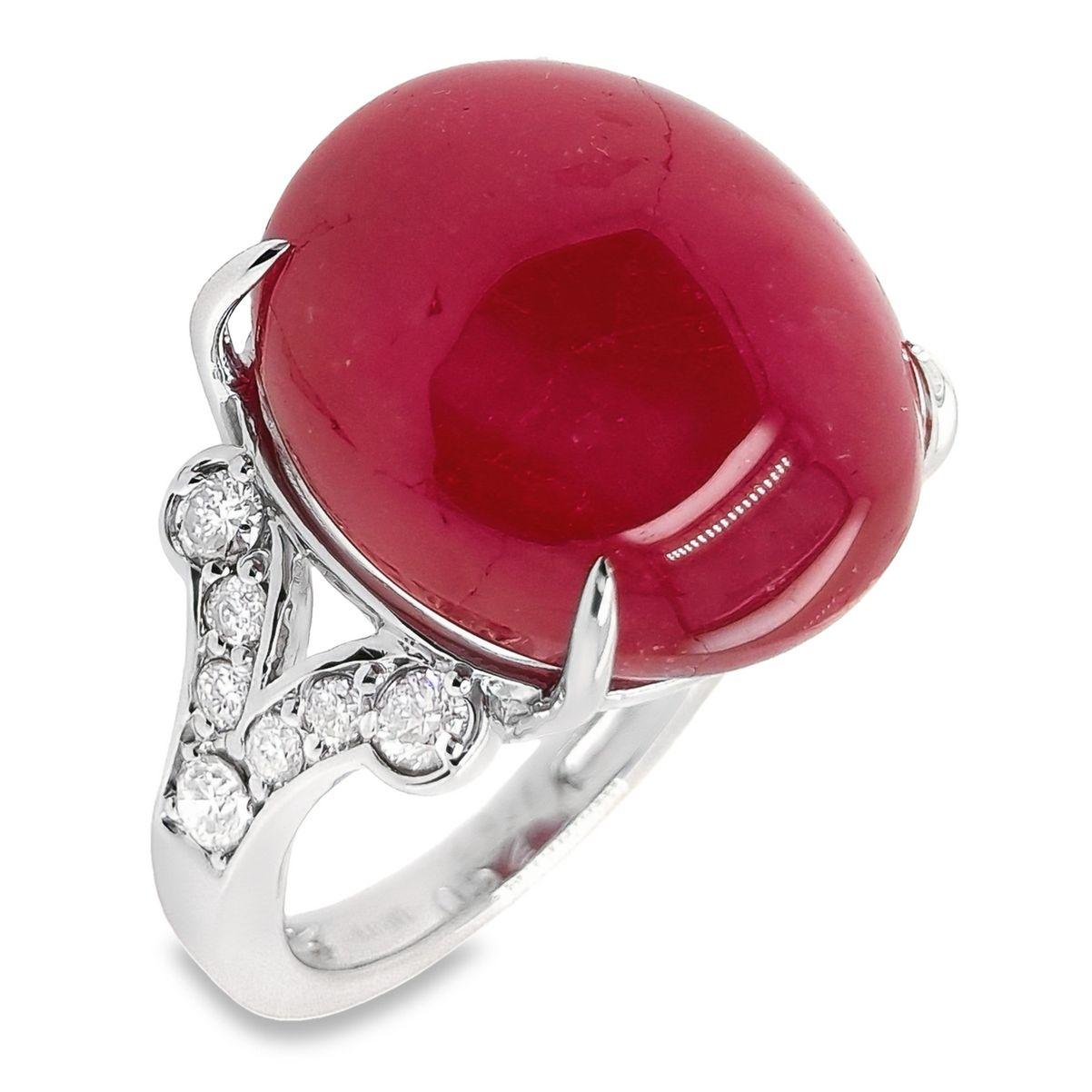 IGI Certified 28.34ct Natural Ruby 0.52ct Natural Diamonds White Gold Ring For Sale 3