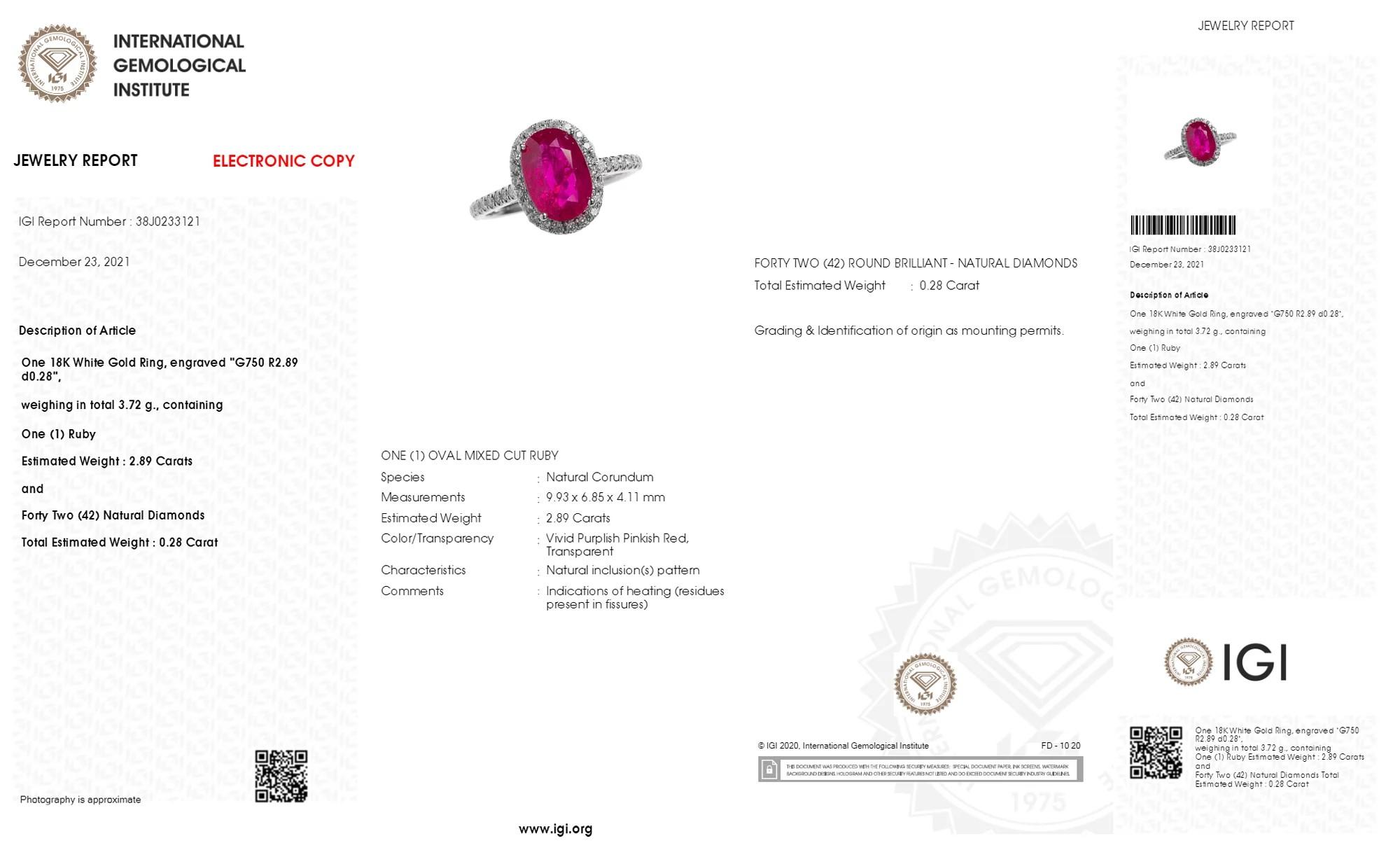 IGI Certified 2.89 Carat Ruby & Diamond Ring in 18K White Gold For Sale 2