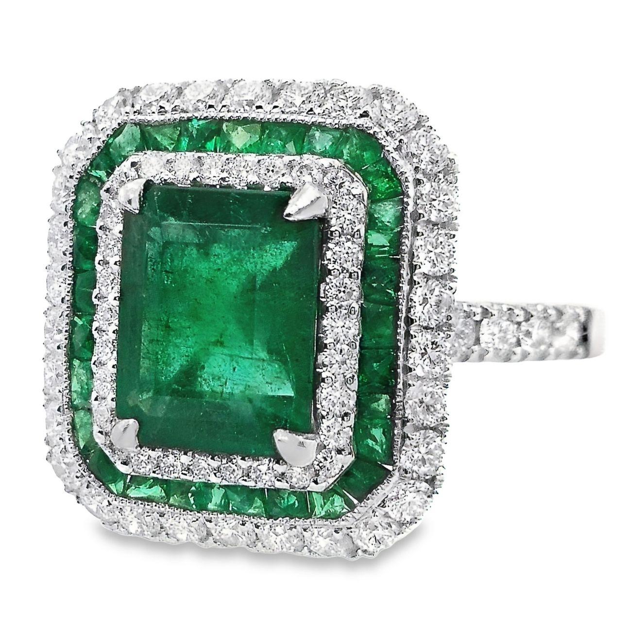 Emerald Cut IGI Certified 2.89ct Natural Emeralds 0.87 Carat Natural Diamonds 18K Gold Ring For Sale