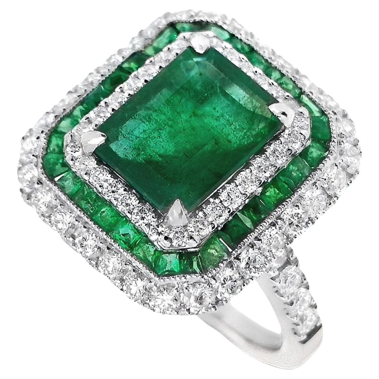 IGI Certified 2.89ct Natural Emeralds 0.87 Carat Natural Diamonds 18K Gold Ring For Sale
