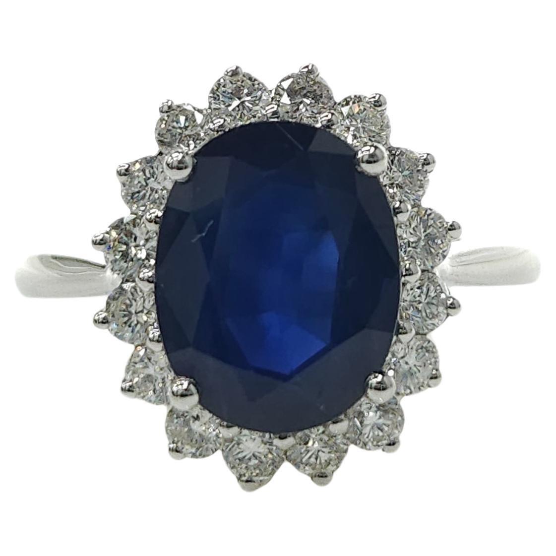 IGI Certified 2.90 Carat Blue Sapphire & Diamond Ring in 18K White Gold For Sale