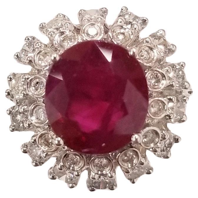 Anello con rubino e diamante certificato IGI da 2,91 carati in oro bianco 18 carati in vendita 1