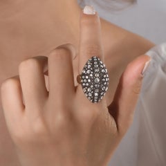 IGI Certified 2.94 Carat Natural Diamond Statement Ring 8K Gold