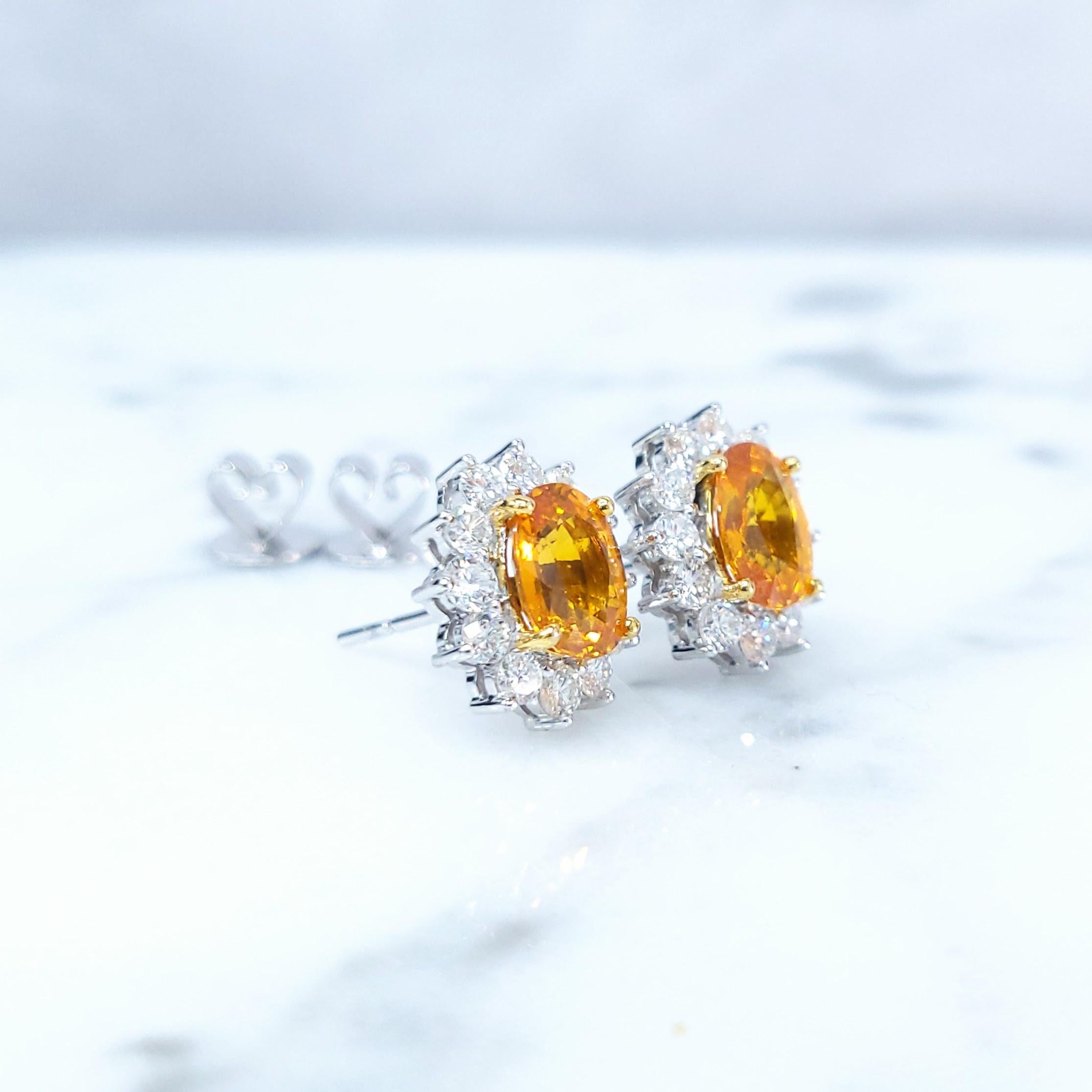 Pendientes de zafiro naranja y diamante de oro blanco de 18 quilates con certificado IGI de 2,98 quilates en venta 8