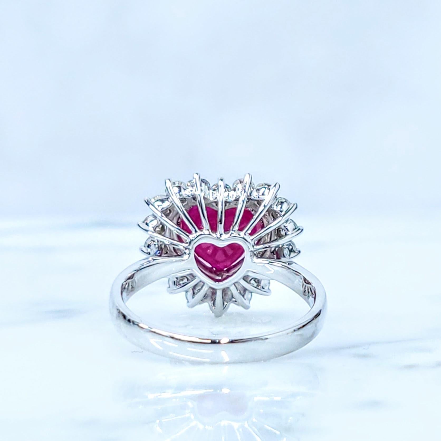 IGI-zertifizierter 2,98-Karat-Rubin- und Diamantring aus 18 Karat Weißgold im Angebot 3