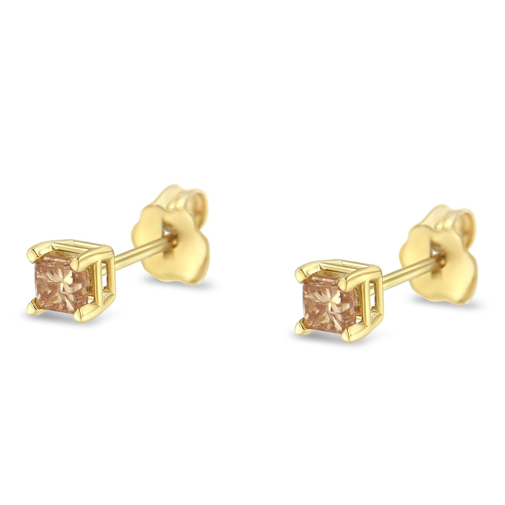 Modern IGI Certified 3/8 Cttw Square Diamond Solitaire Stud Earrings in 14K Yellow Gold For Sale