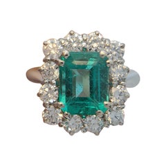 Emerald Solitaire Rings