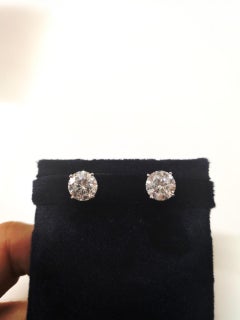IGI Certified 3 Carat Natural Earth Mined Diamond Studs