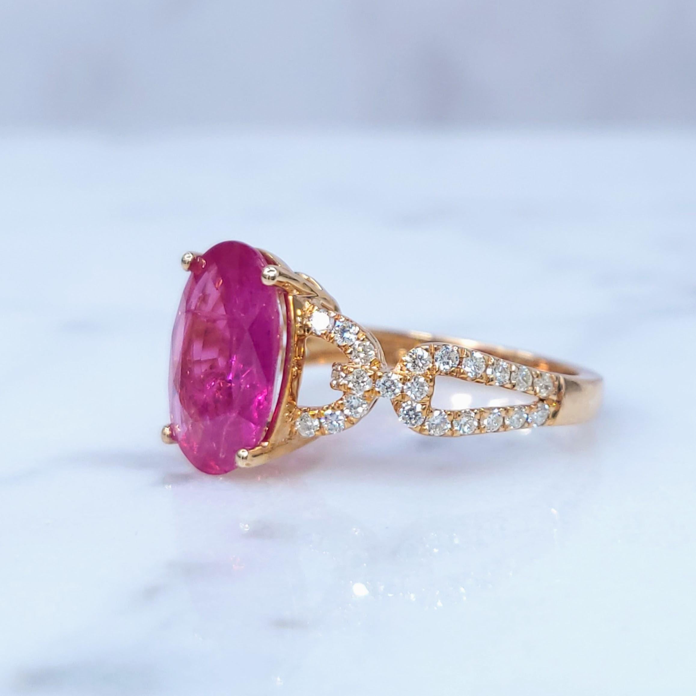 Oval Cut IGI Certified 3.00 Carat Burma Ruby & Diamond Ring in 18K Rose Gold For Sale