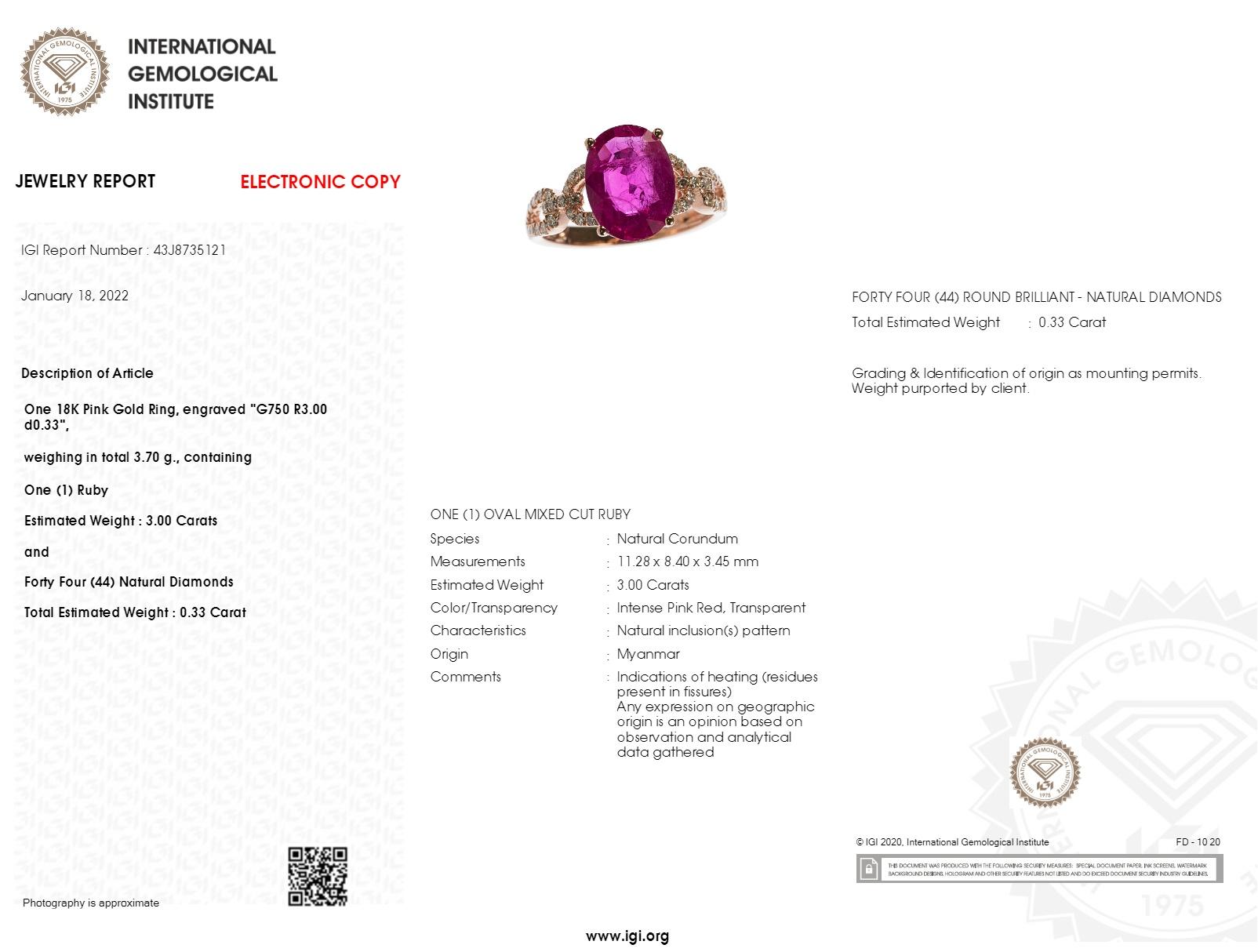 IGI Certified 3.00 Carat Burma Ruby & Diamond Ring in 18K Rose Gold For Sale 2