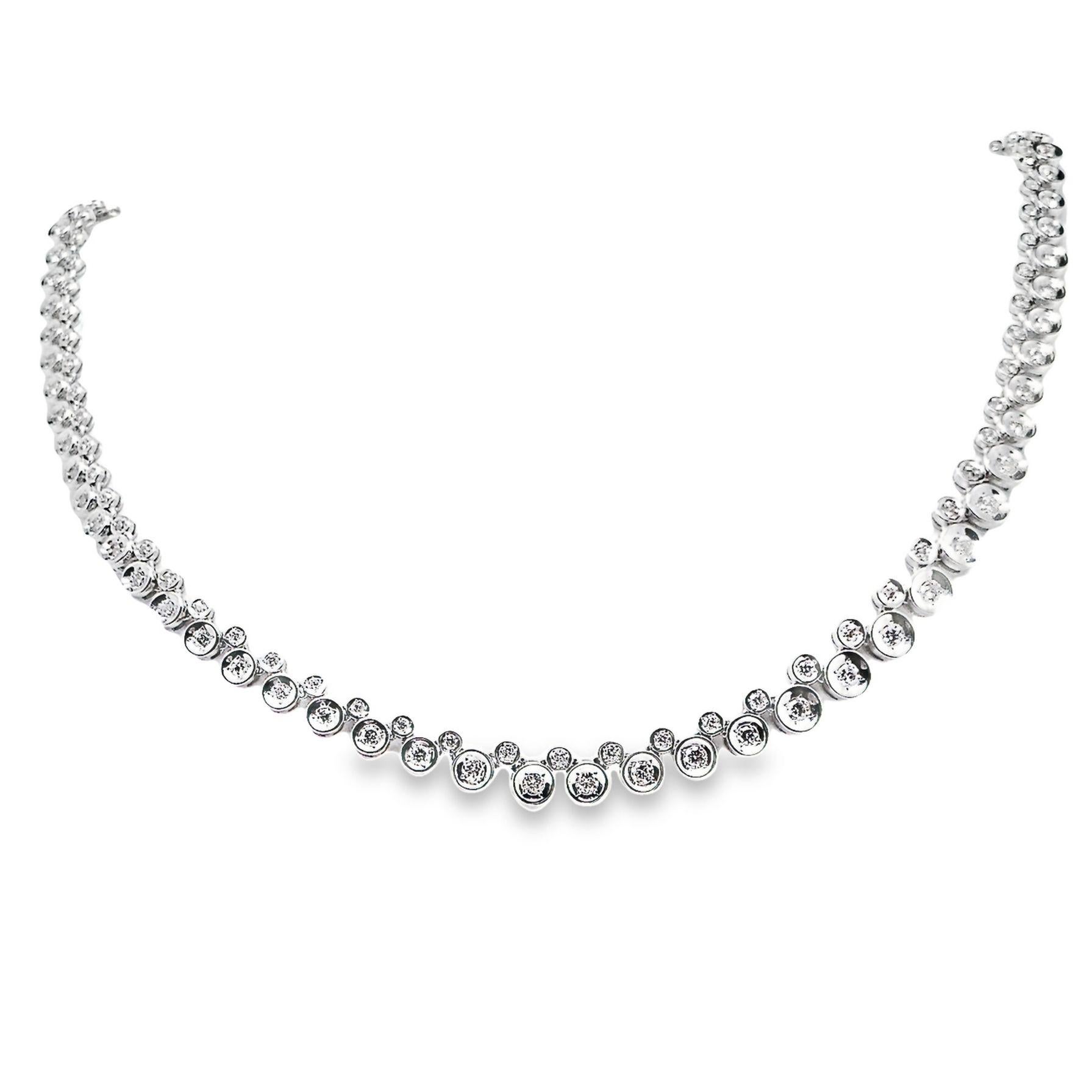 Round Cut IGI Certified 3.00ct Natural Diamonds 18K White Gold Necklace For Sale
