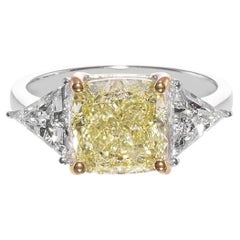 GIA Certified 3.00ct Fancy Light Yellow Diamond Cocktail Ring
