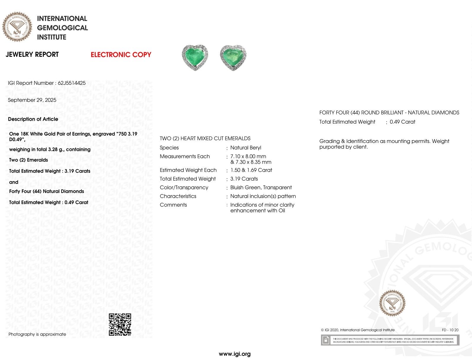 Moderno IGI Certified 3.19 Carat Emerald and Diamond Earrings in 18K White Gold in vendita