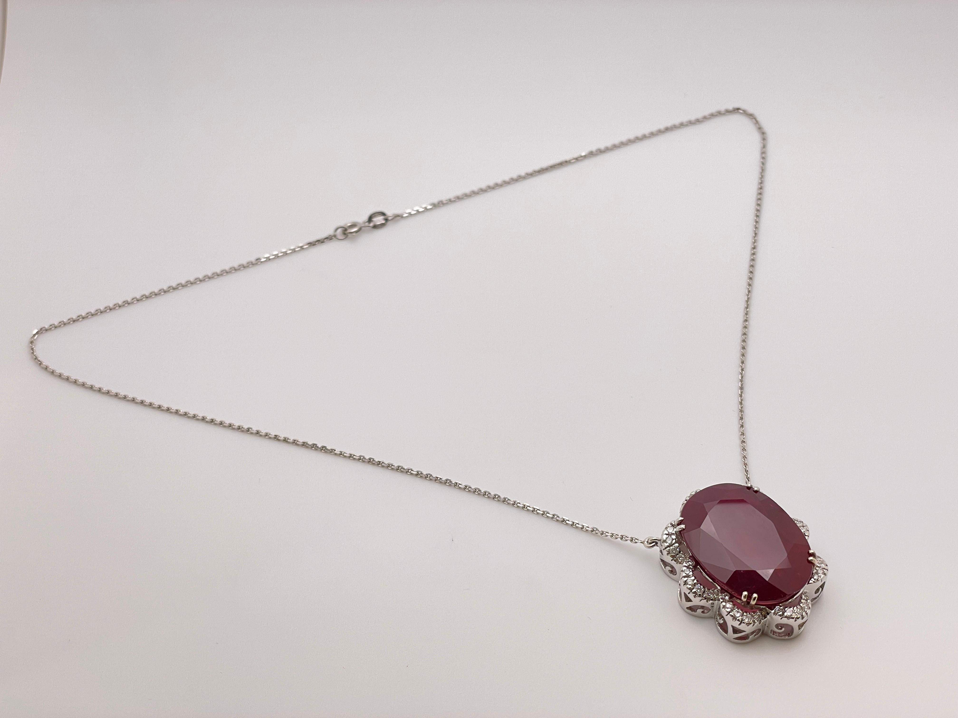 IGI Certified 32 CT Ruby Diamond 18K White Gold Pendant Necklace im Angebot 7