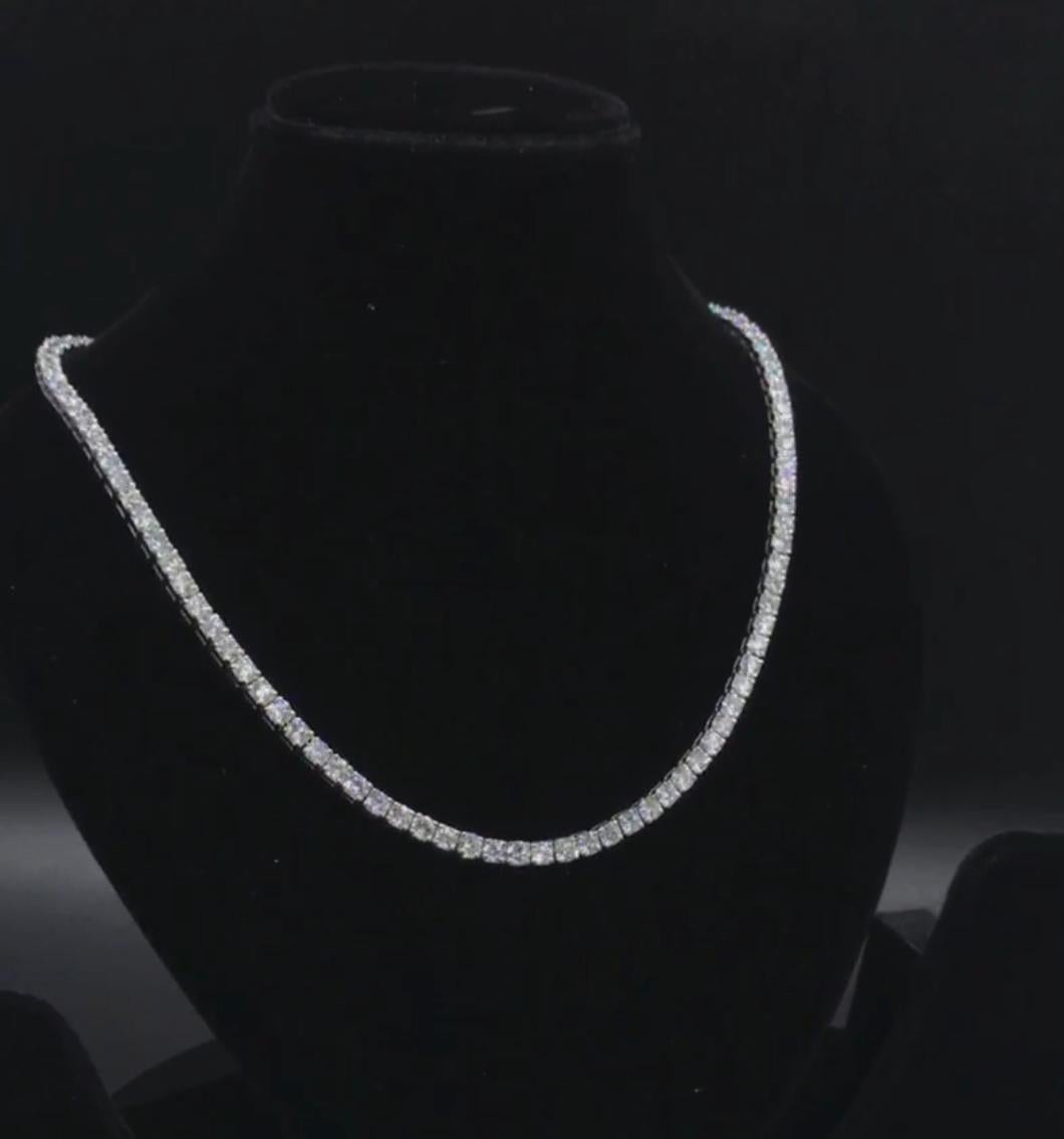 IGI-zertifizierte 32,00 F/VS-Cts natürliche Diamanten 18k Gold Tennis Riviera-Halskette für Damen oder Herren im Angebot