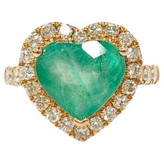 IGI certified 3.30 Carat Emerald & Carat Diamond Ring in 18K Rose Gold