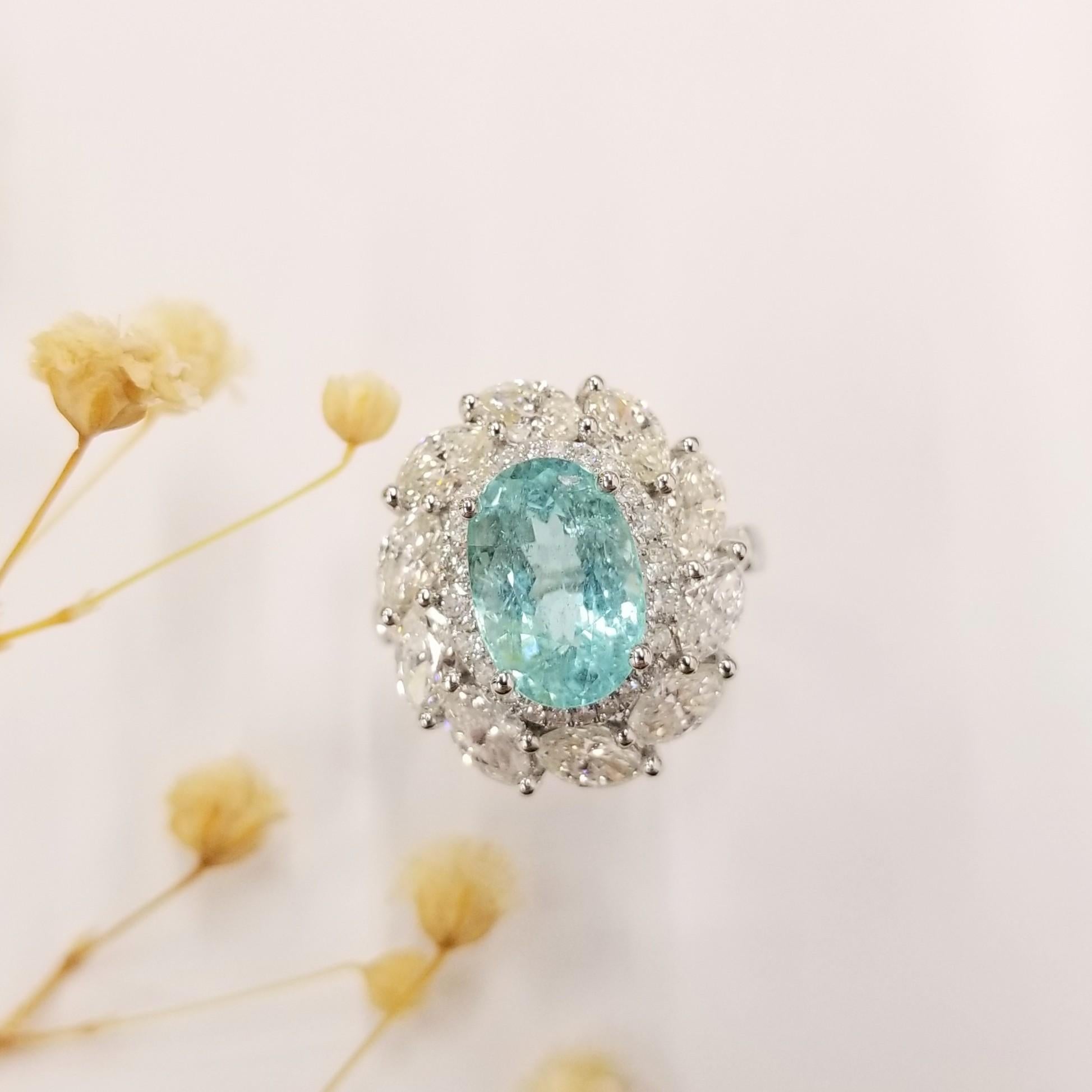 IGI-zertifizierter 3,38 Karat Paraiba- und Diamantring aus 18 Karat Weißgold 3