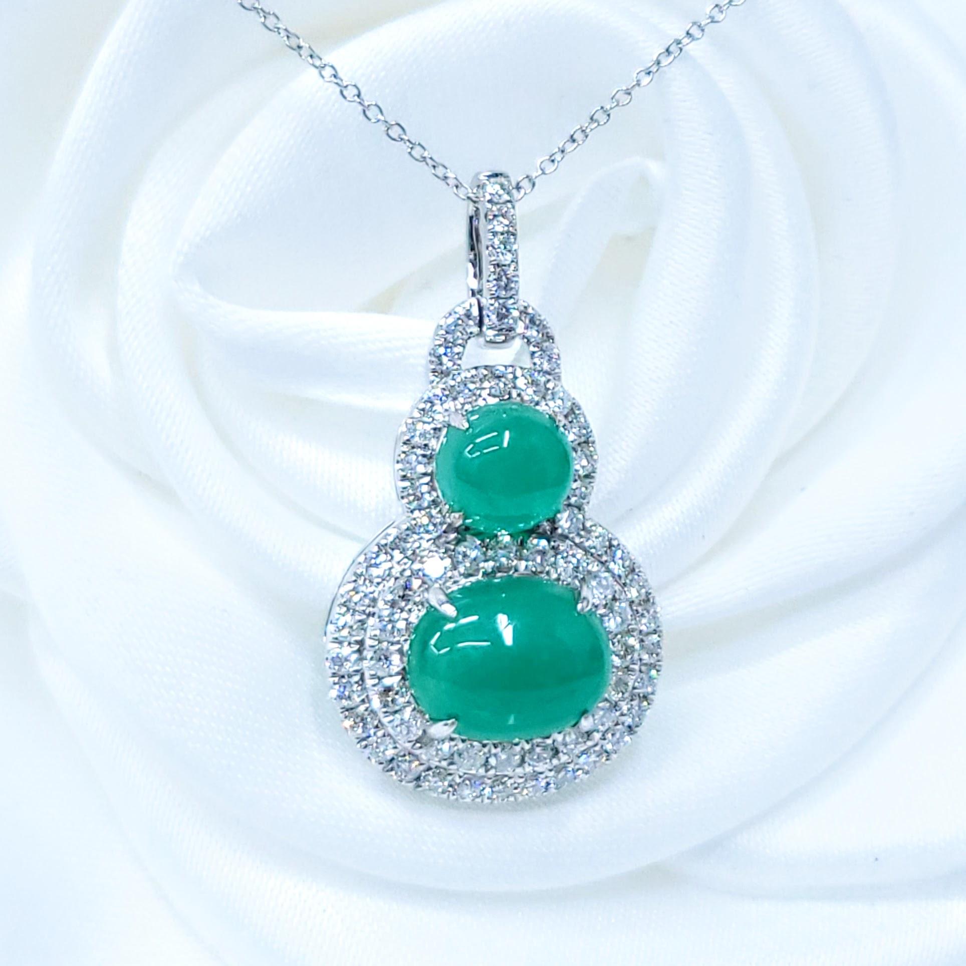 Pendentif en or blanc 18 carats certifié IGI 3,39 carats d'émeraude colombienne et de diamant Neuf - En vente à KOWLOON, HK