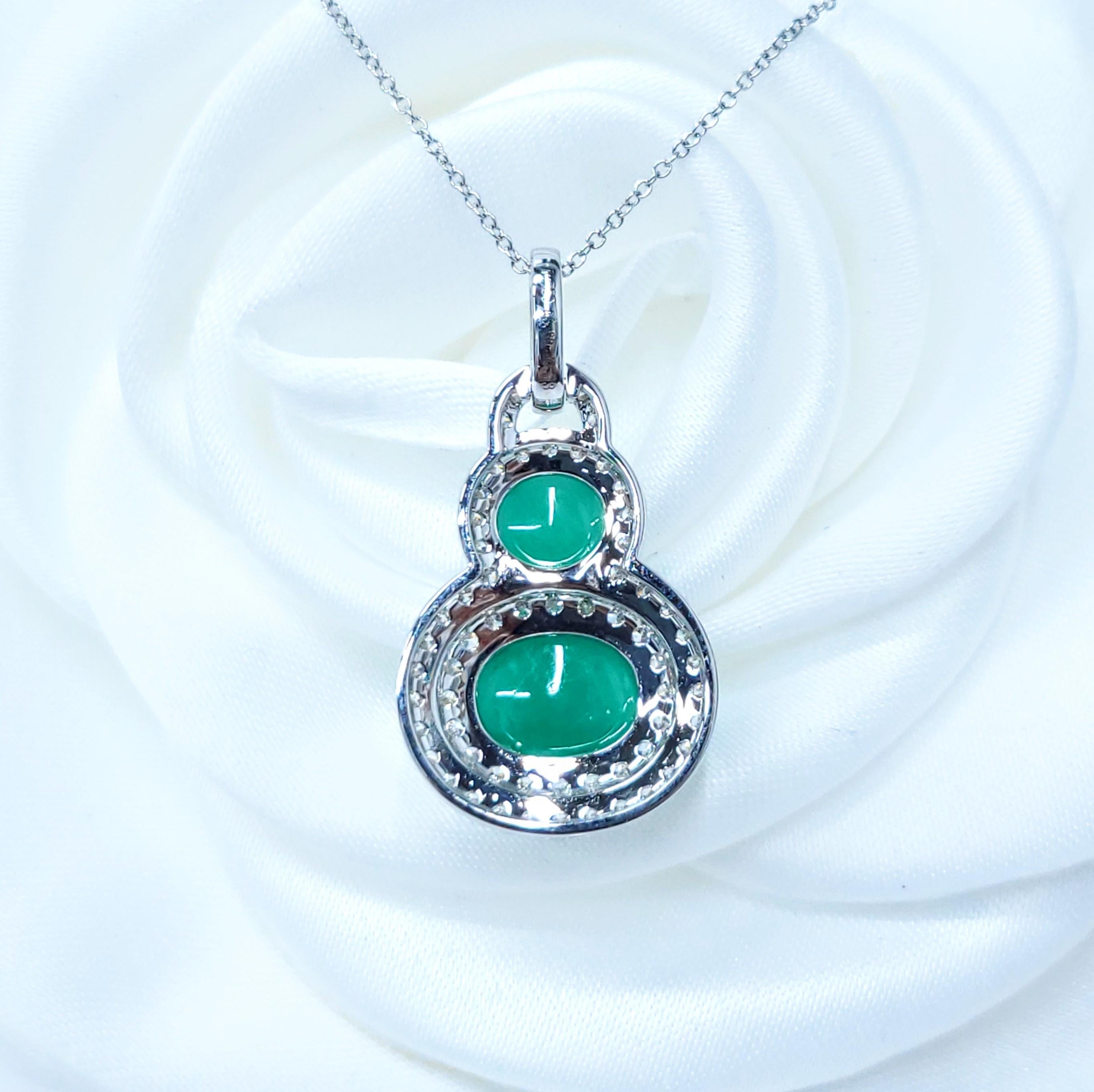 Pendentif en or blanc 18 carats certifié IGI 3,39 carats d'émeraude colombienne et de diamant en vente 1