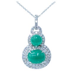 Pendentif en or blanc 18 carats certifié IGI 3,39 carats d'émeraude colombienne et de diamant