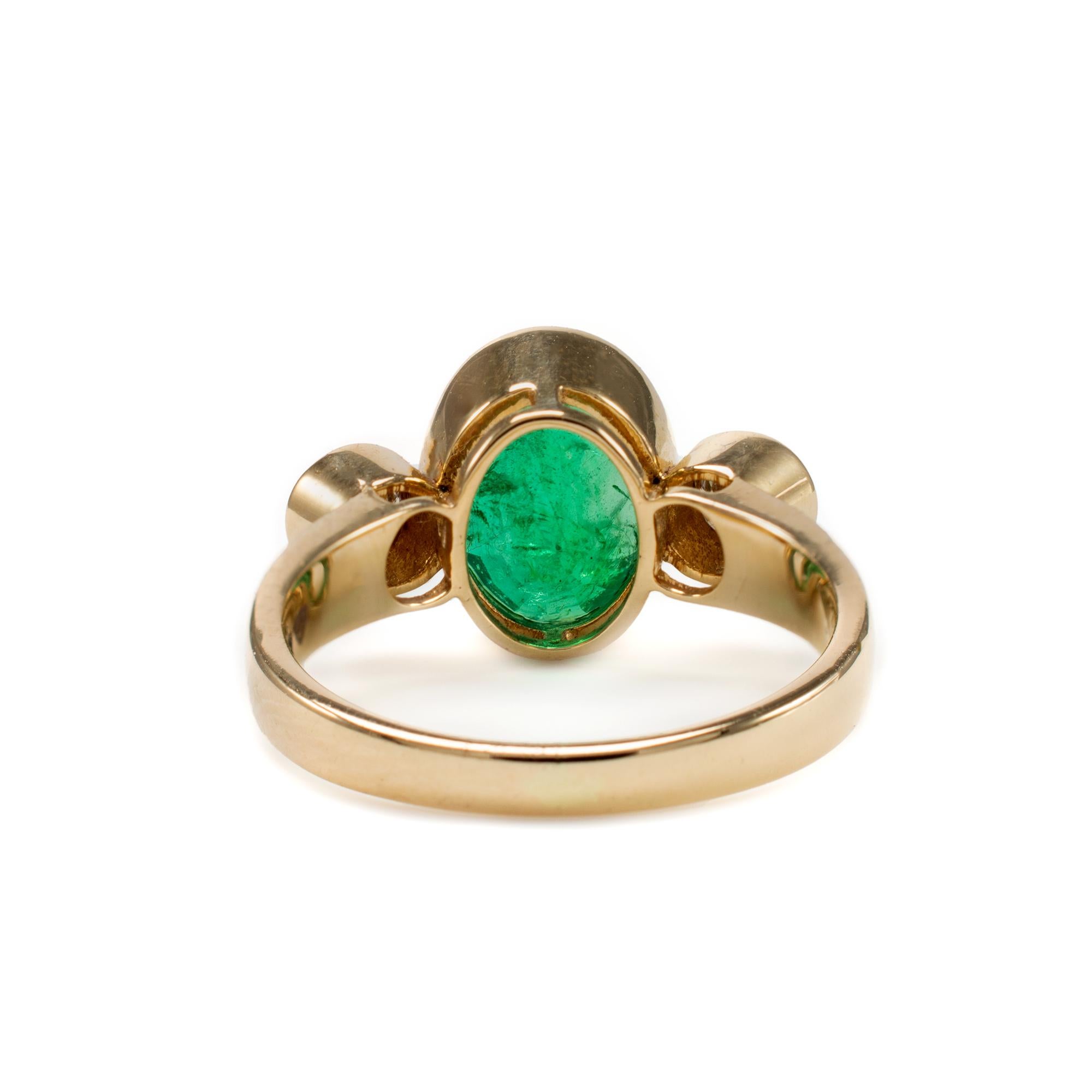 Certified 3.5 Carat Emerald and Diamond Bezel Statement Ring 18 Karat Gold 5