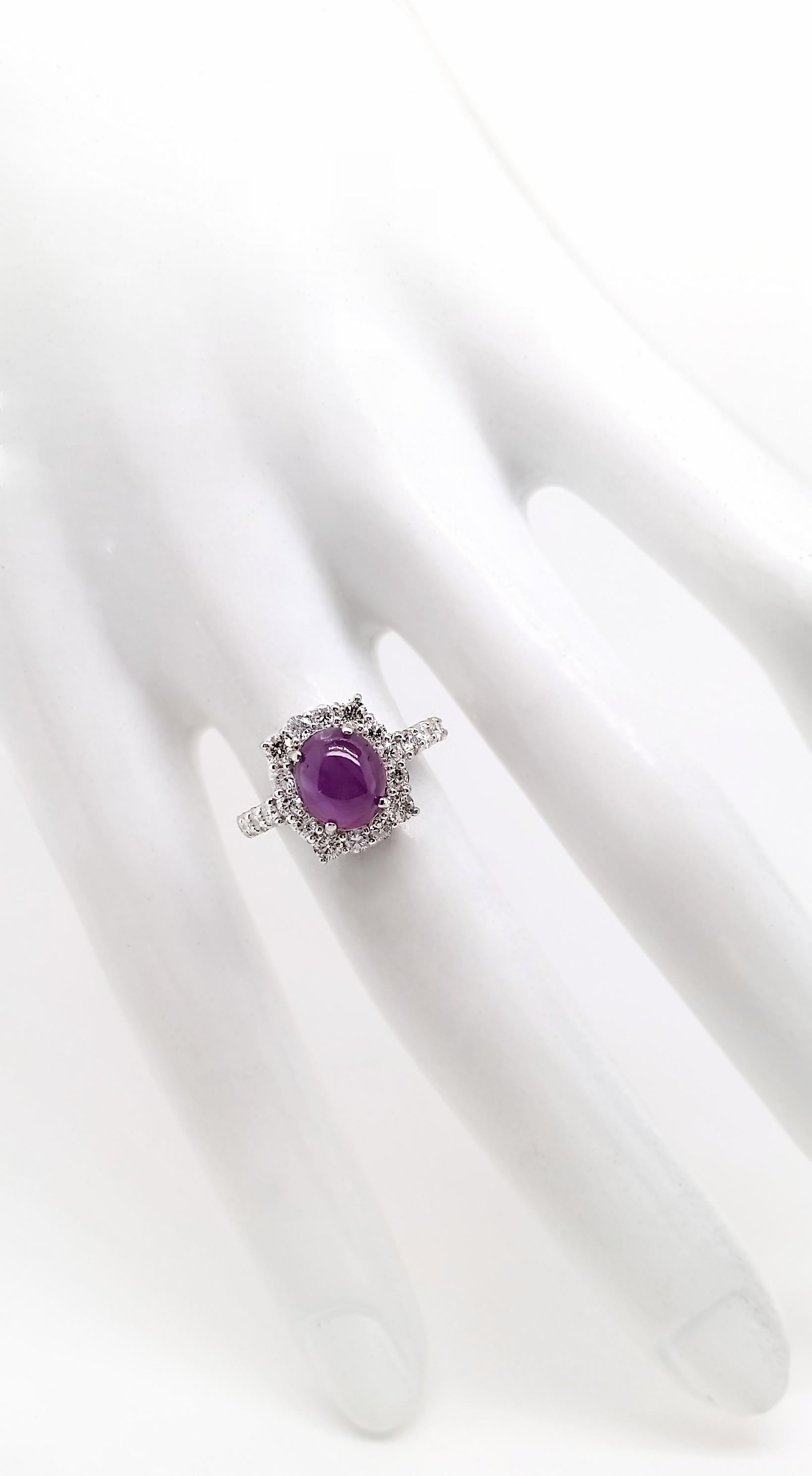 IGI Certified 3.64ct Untreated Star Ruby 1.10ct Natural Diamond Platinum Ring In New Condition For Sale In Hong Kong, HK