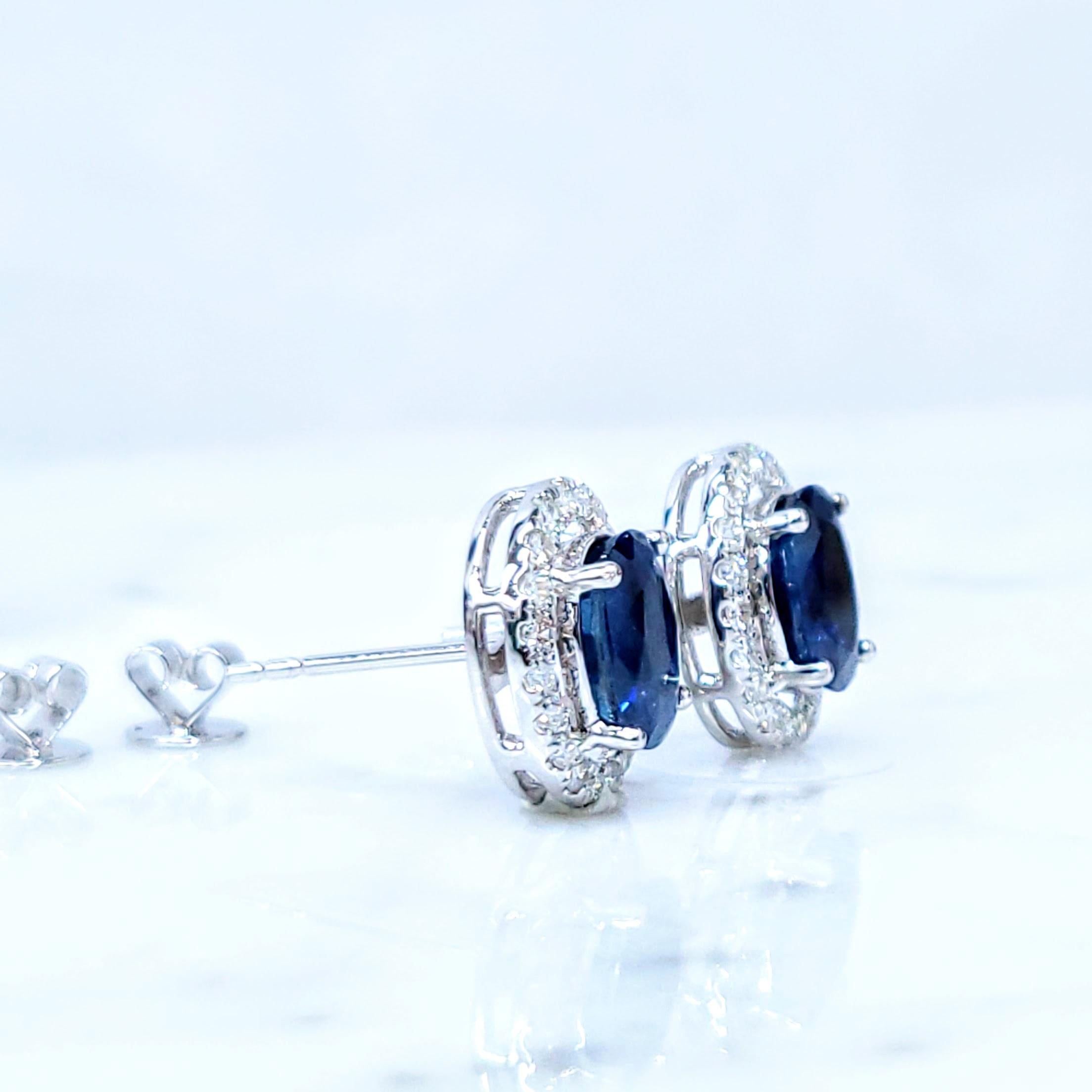 Donna Orecchini con zaffiro e diamante certificati IGI da 3,70 carati in oro bianco 18 carati in vendita