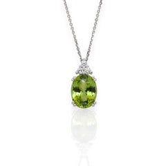 IGI Certified 3.71ct Peridot and Diamonds Necklace with Pendant