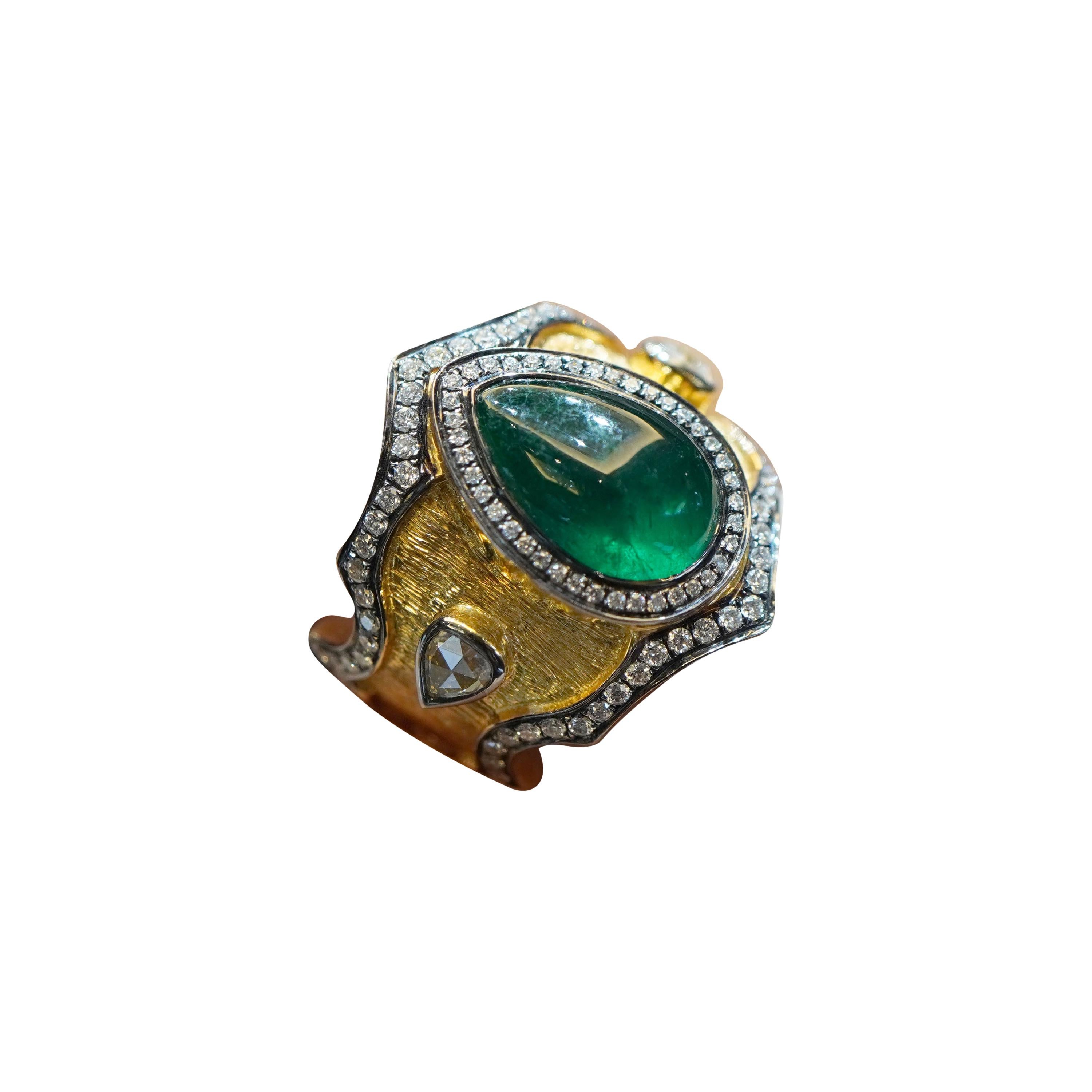 IGI Certified 3.93 Carat Emerald 1.15 Carat White Diamond Mughal Era Ring For Sale