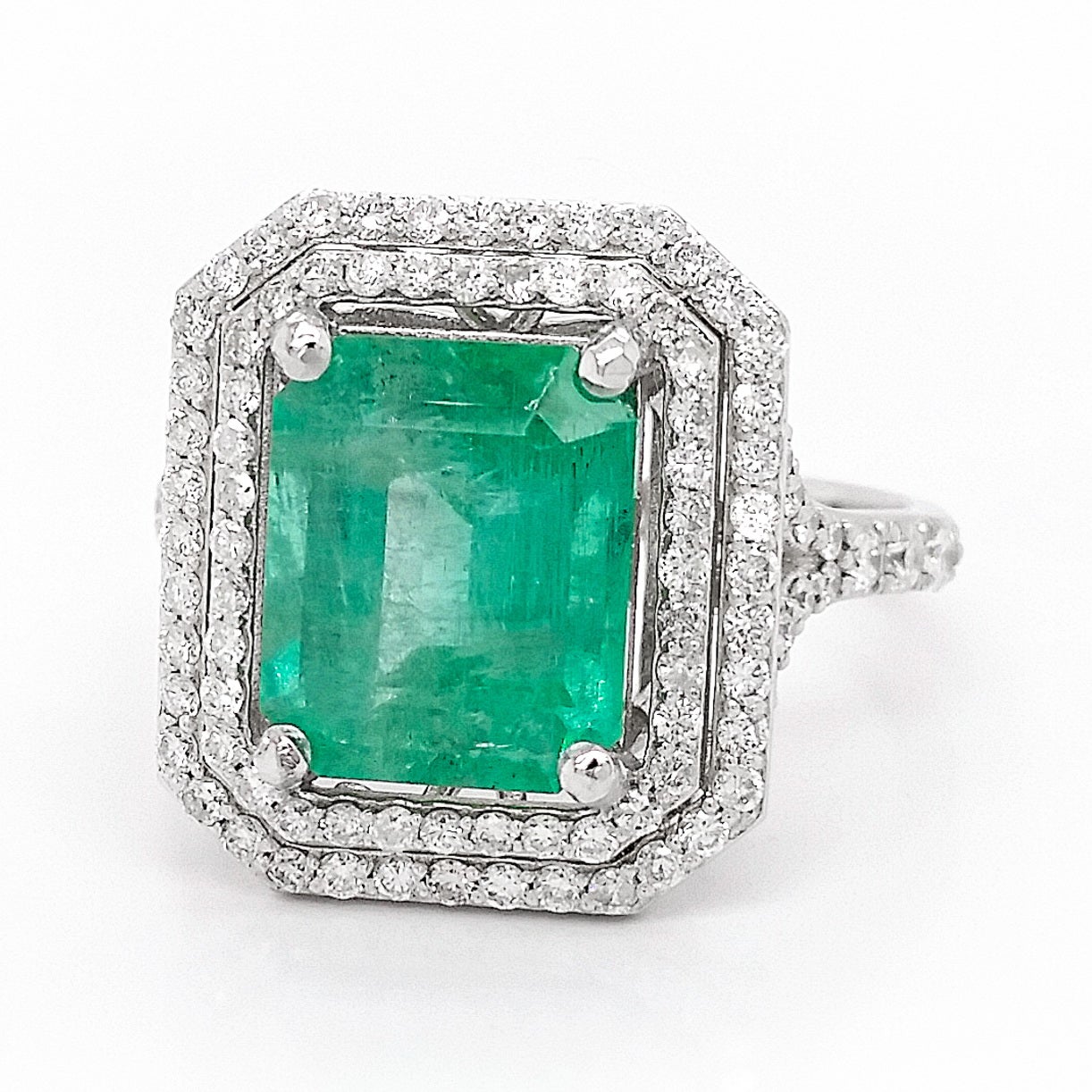 IGI Certified 3.94ct Total Weight Emerald and Diamond Ring 14k White