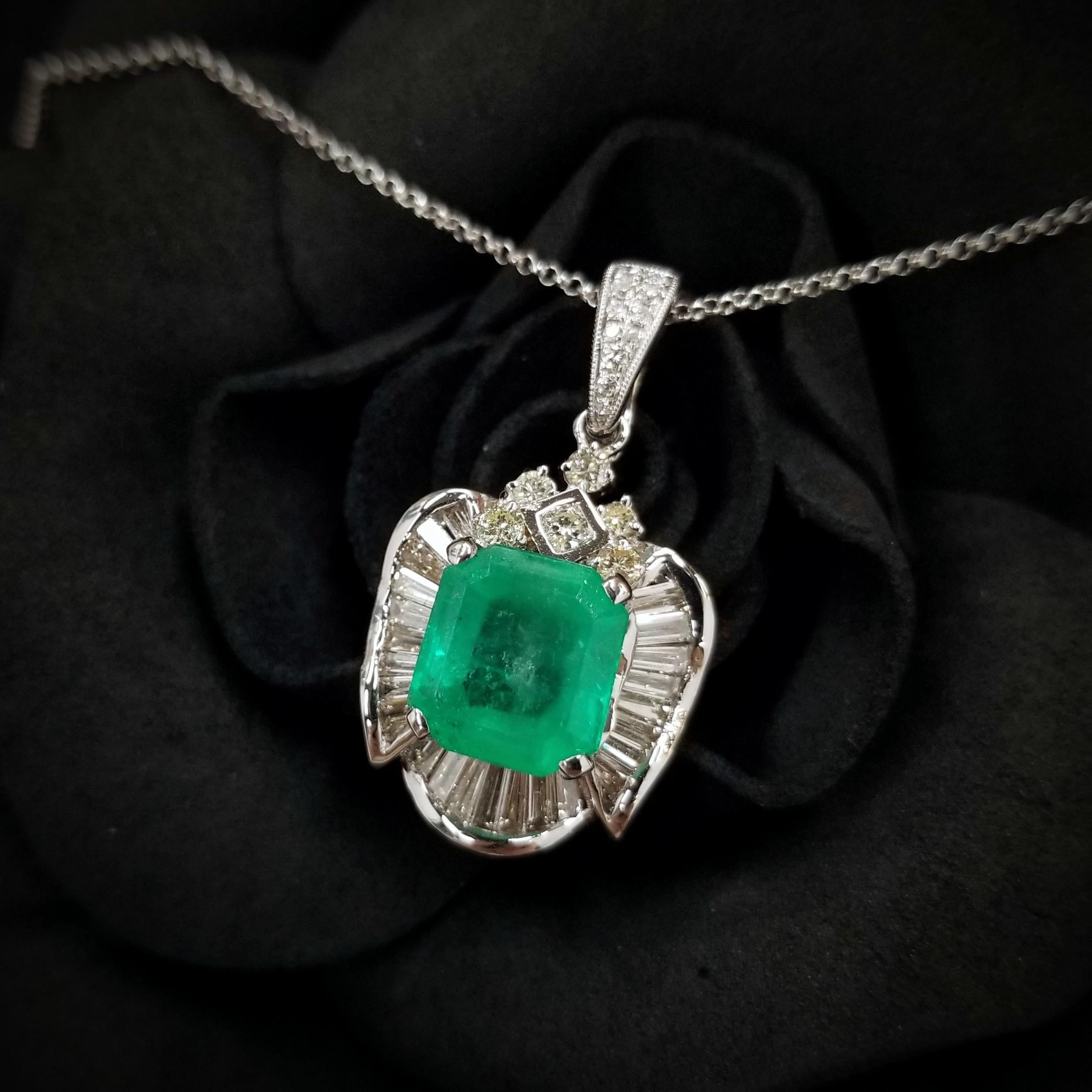 big emerald pendant