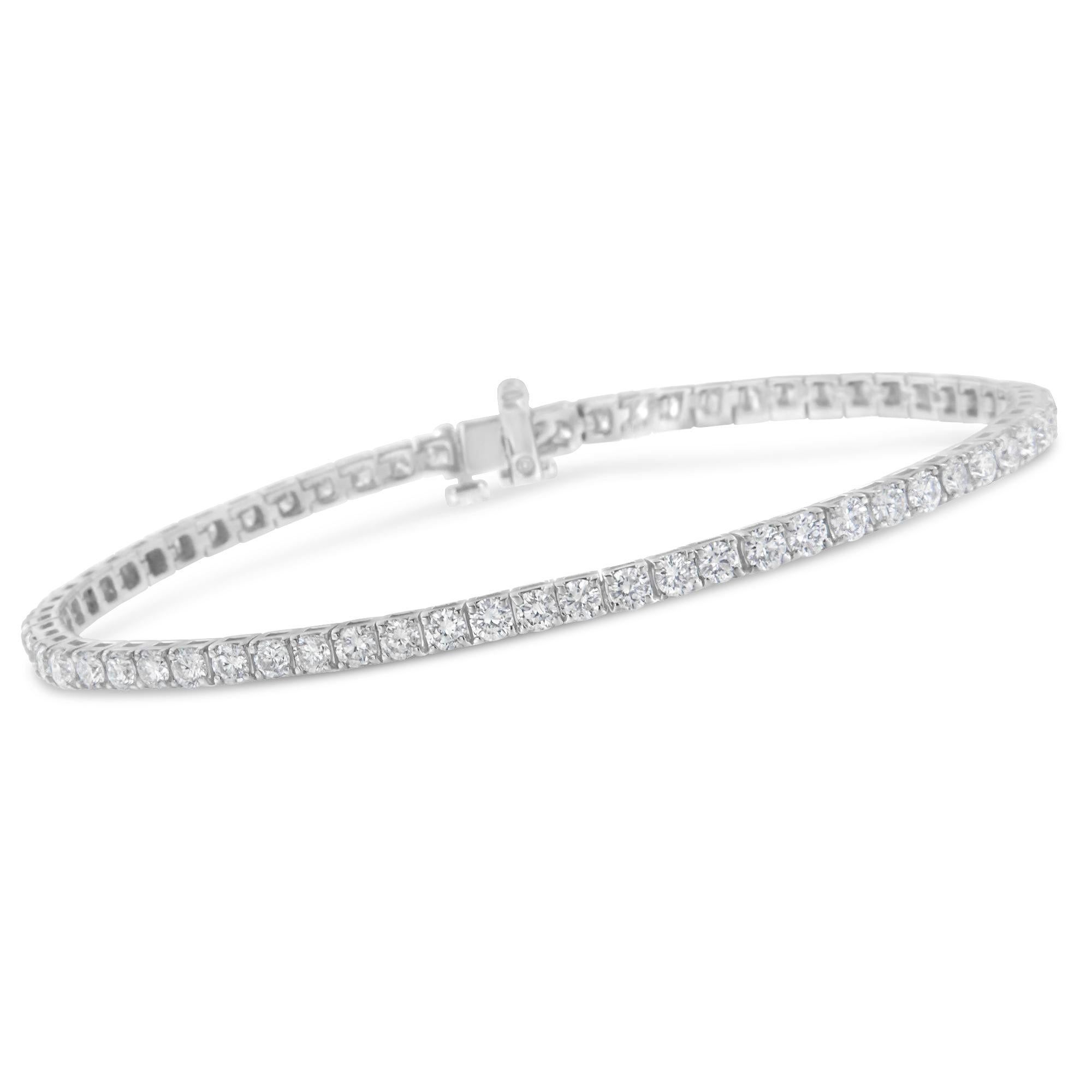 Modern IGI Certified 4.0 Carat Diamond 14K White Gold Classic 7” Tennis Bracelet For Sale