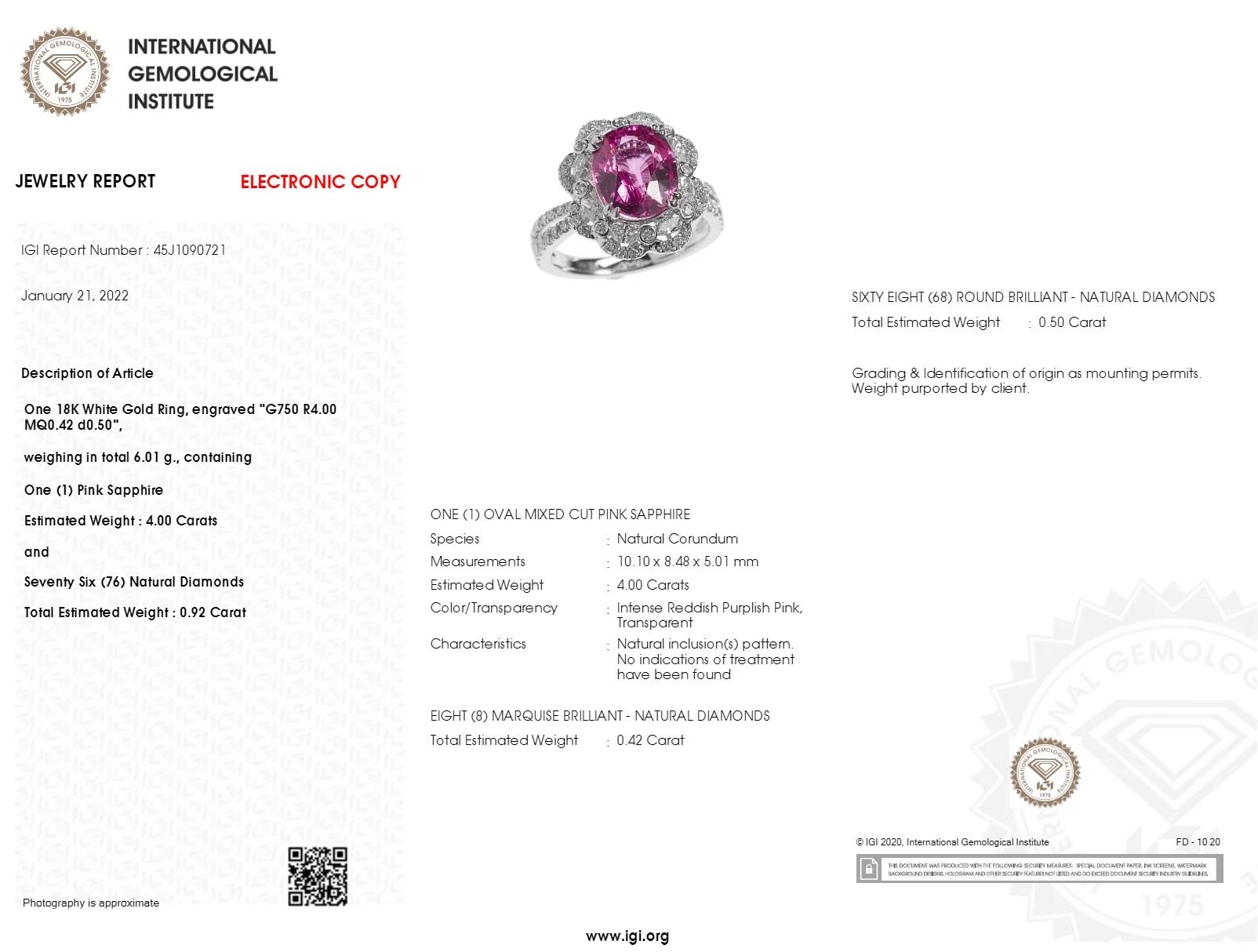 This unique, brilliant and exceptional cocktail ring features a spectacular unheated pink sapphire is designed by CADMUS in 18K white gold.
Accompanied by a IGI Report, this pink sapphire is certified unheated, which is an extremely rare find for