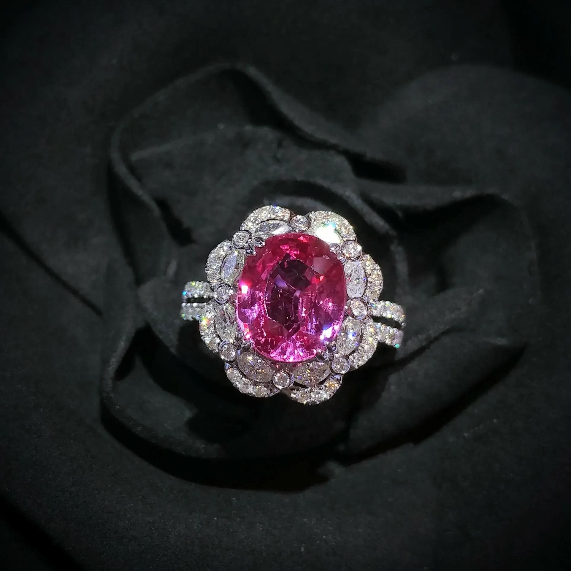 Women's IGI Certified 4.00 Carat Unheated Pink Sapphire & Diamond Ring in 18K White Gold